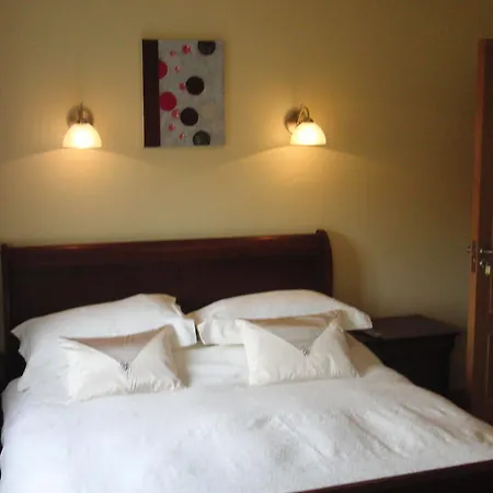 Bed & Breakfast Woodlands House Farranfore