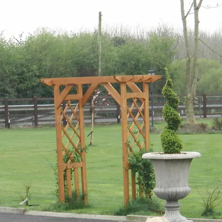 Bed & Breakfast Woodlands House Farranfore