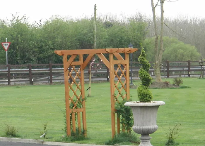 Bed & Breakfast Woodlands House Farranfore